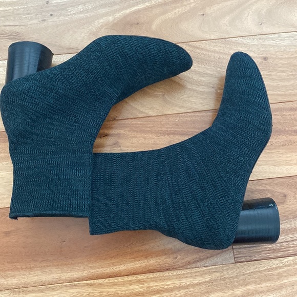 Vince Tasha Booties - Picture 5 of 7